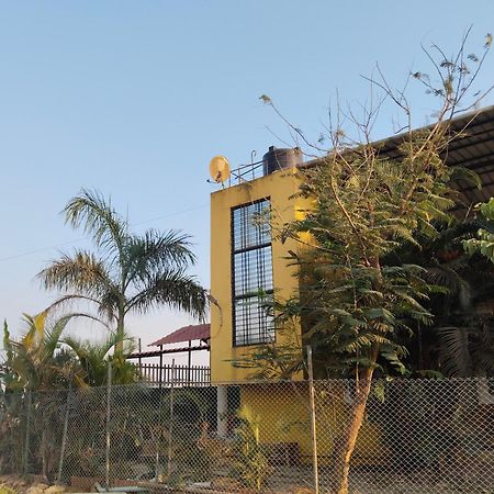 White Smoke Villa Igatpuri Exterior foto