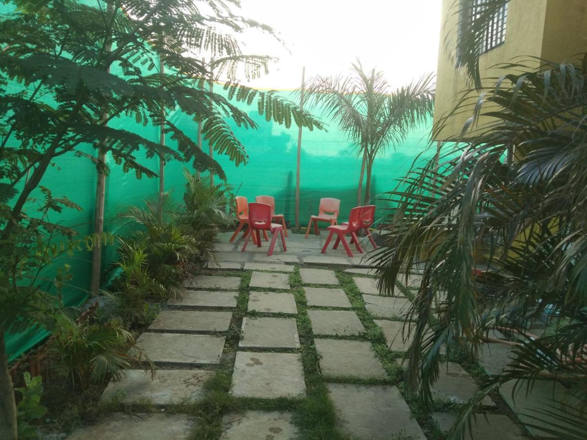 White Smoke Villa Igatpuri Exterior foto